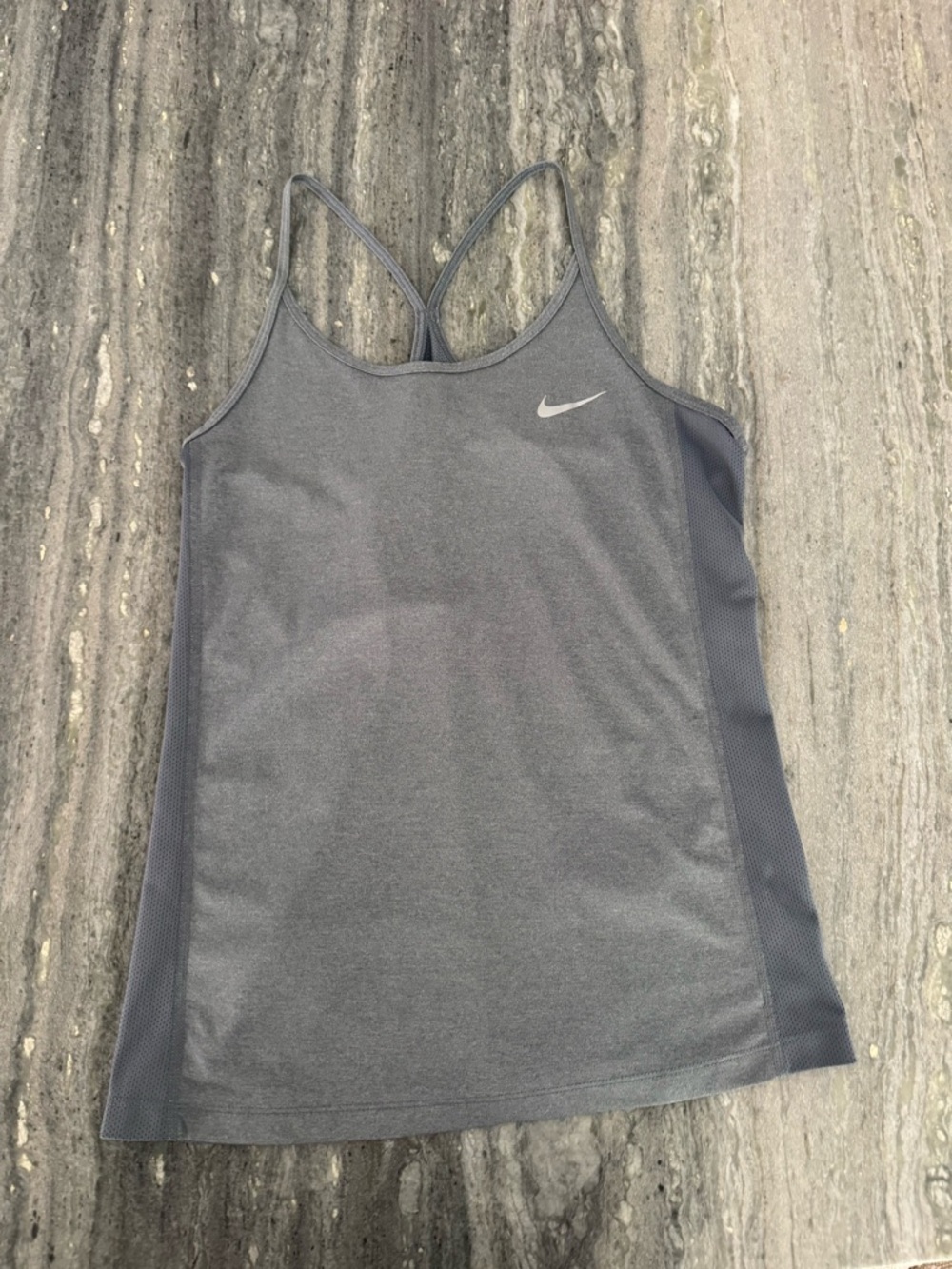 Nike Dri‑Fit Tank – Gray – Lightweight & Breathable - Picture 3 of 4